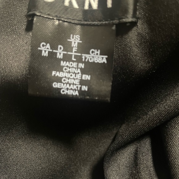 DKNY black skirt with polka dot mesh overlay size medium - Picture 5 of 5